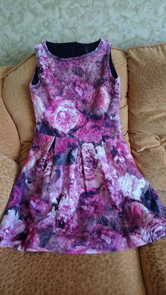 Платье на девочку рост 152 - Изображение #1, Объявление #1677159