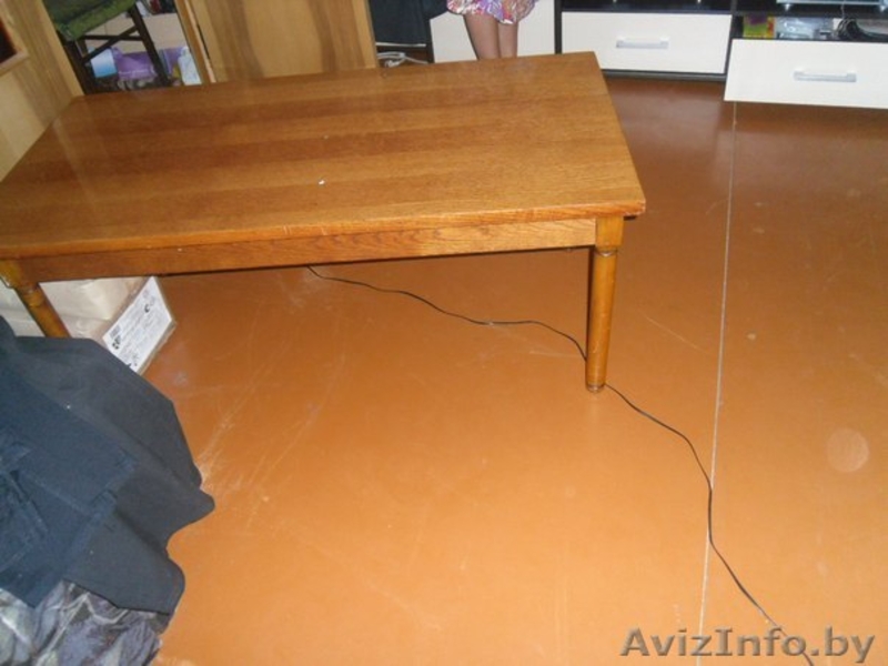 ПРОДАМ  СТЕНКУ И ЖУРНАЛЬНЫЙ СТОЛИК  - Изображение #1, Объявление #530221